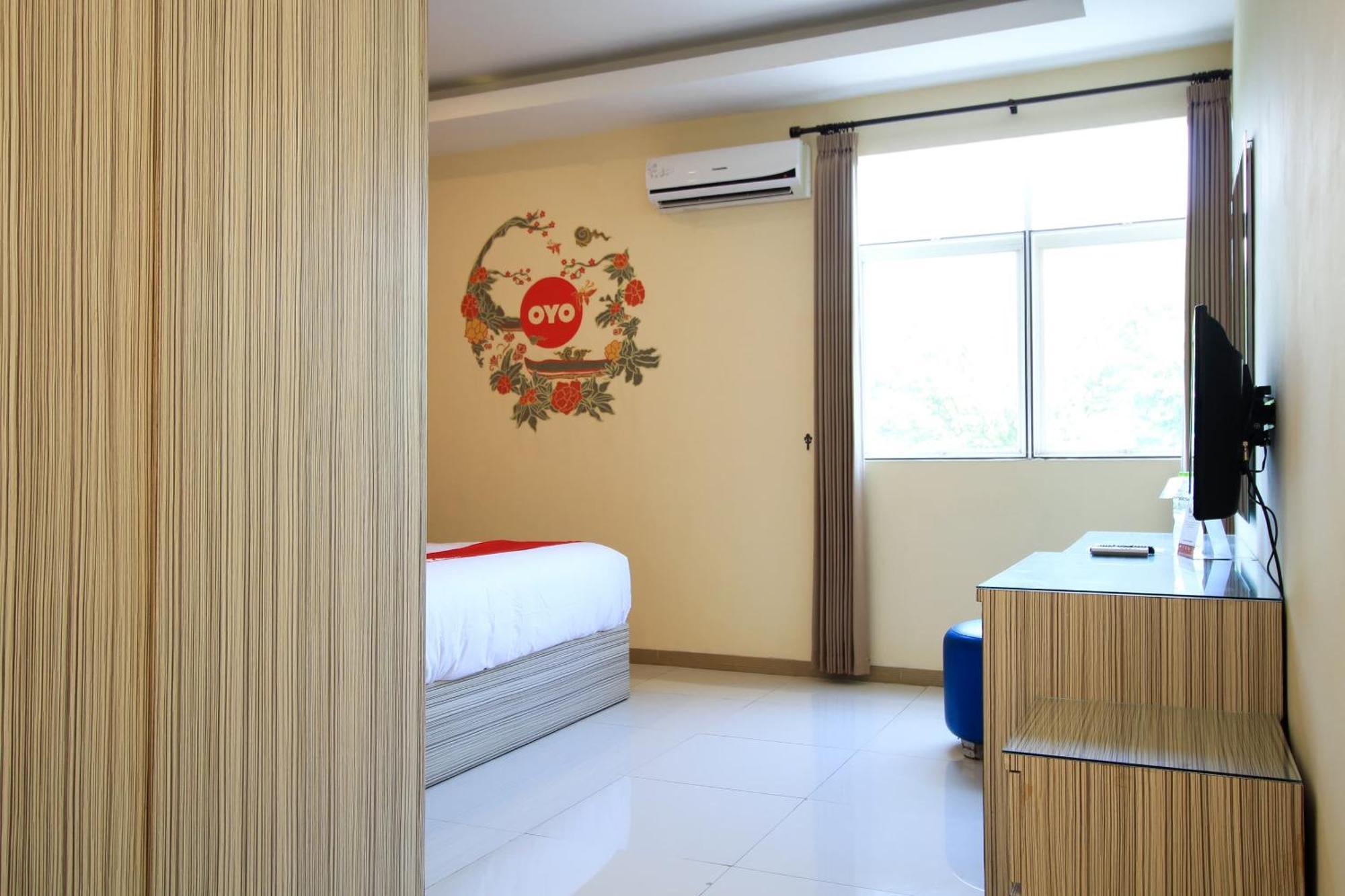 Super Oyo Capital O 175 K-60 Residence Surabaya Ngoại thất bức ảnh