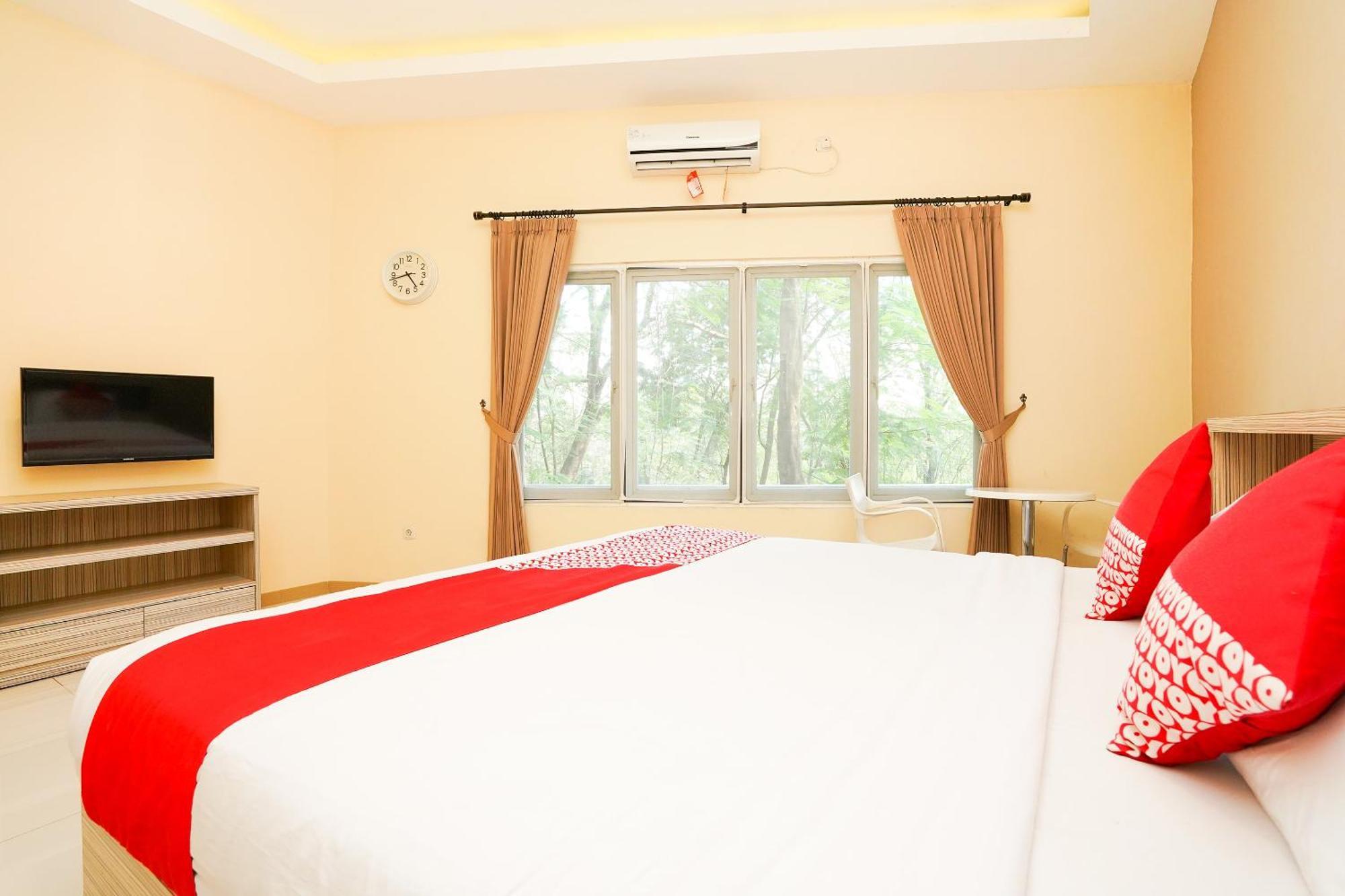 Super Oyo Capital O 175 K-60 Residence Surabaya Ngoại thất bức ảnh