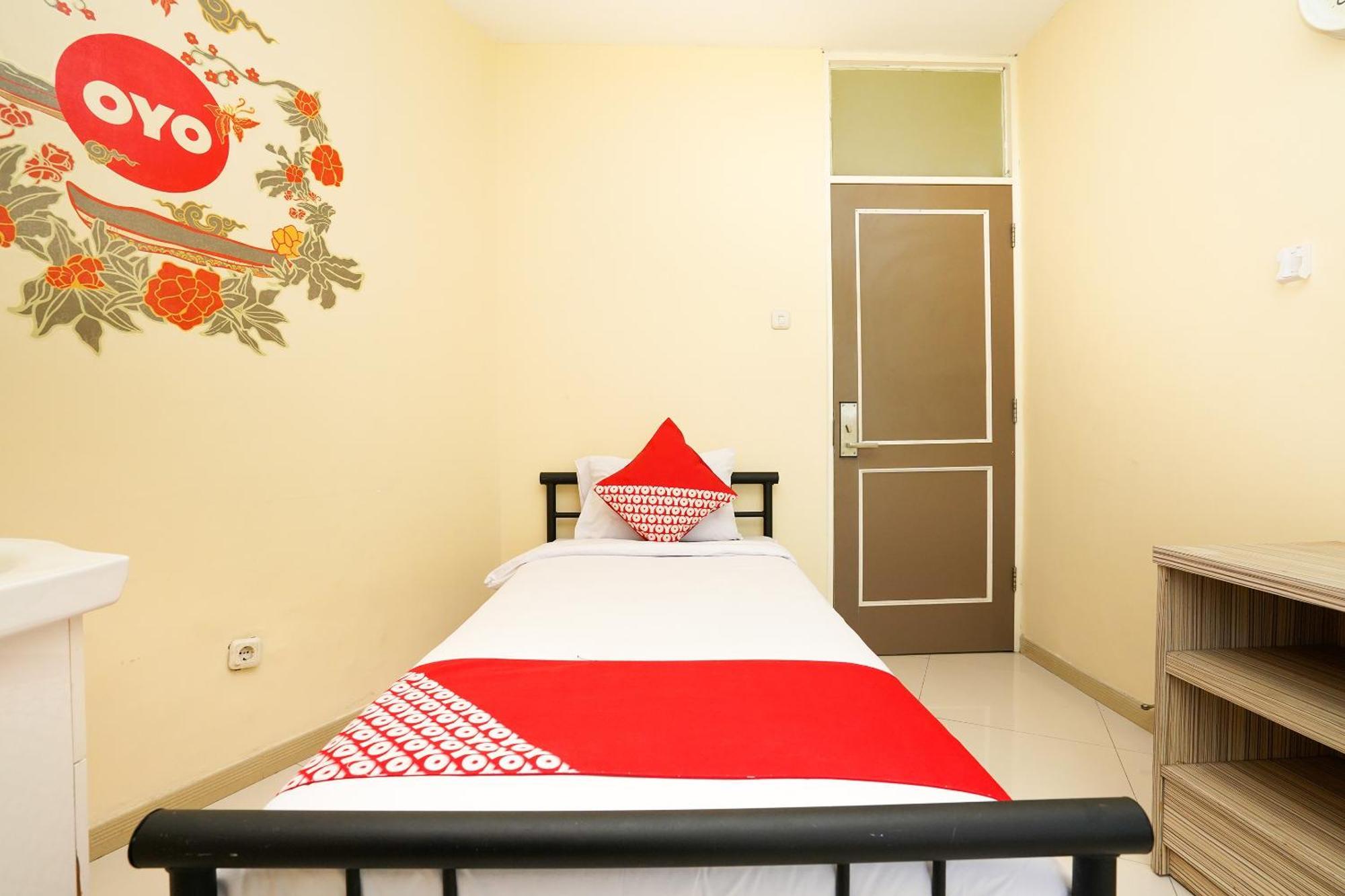 Super Oyo Capital O 175 K-60 Residence Surabaya Ngoại thất bức ảnh