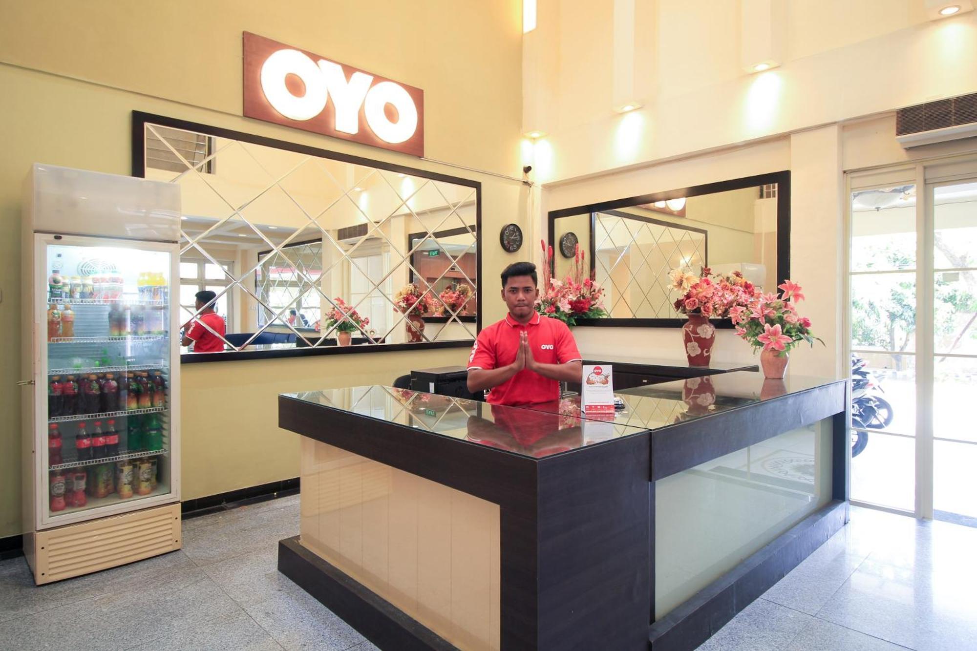 Super Oyo Capital O 175 K-60 Residence Surabaya Ngoại thất bức ảnh