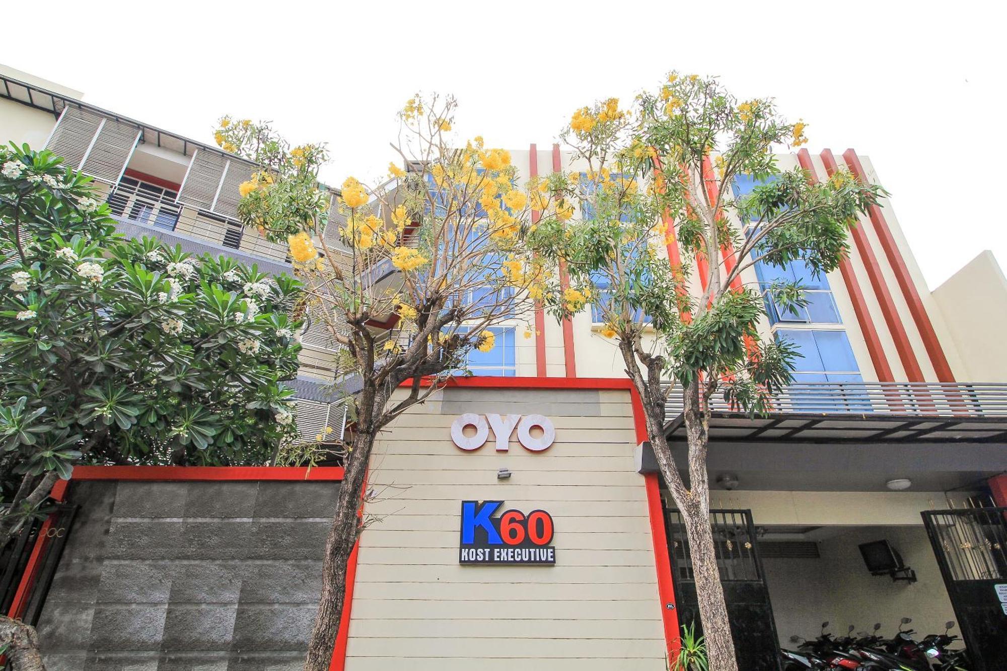 Super Oyo Capital O 175 K-60 Residence Surabaya Ngoại thất bức ảnh